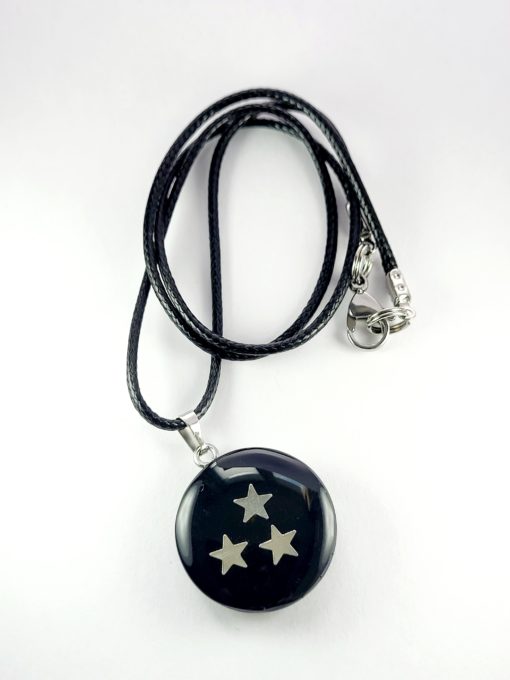 Pendentif Merkaba couleur argentée, fond noir, à base de shungite. – Image 4