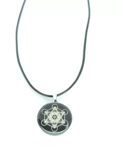 Pendentif métatron argenté fond noir - yin yang