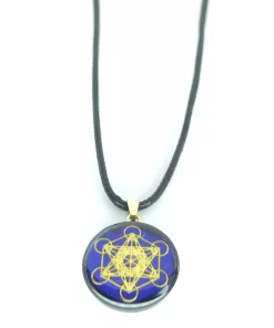 Pendentif artisanale cube de métatron fond bleu / yin yang