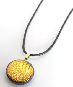 Pendentif artisanal fleur de vie fond coloré